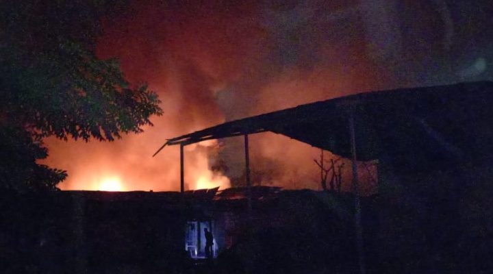 Ludes Terbakar