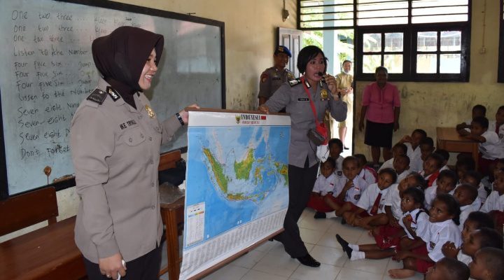 Polisi Pi Ajar
