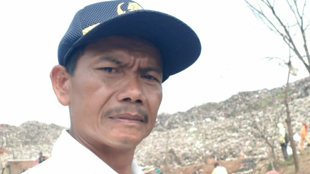 Kepala UPT TPA Rawa kucing