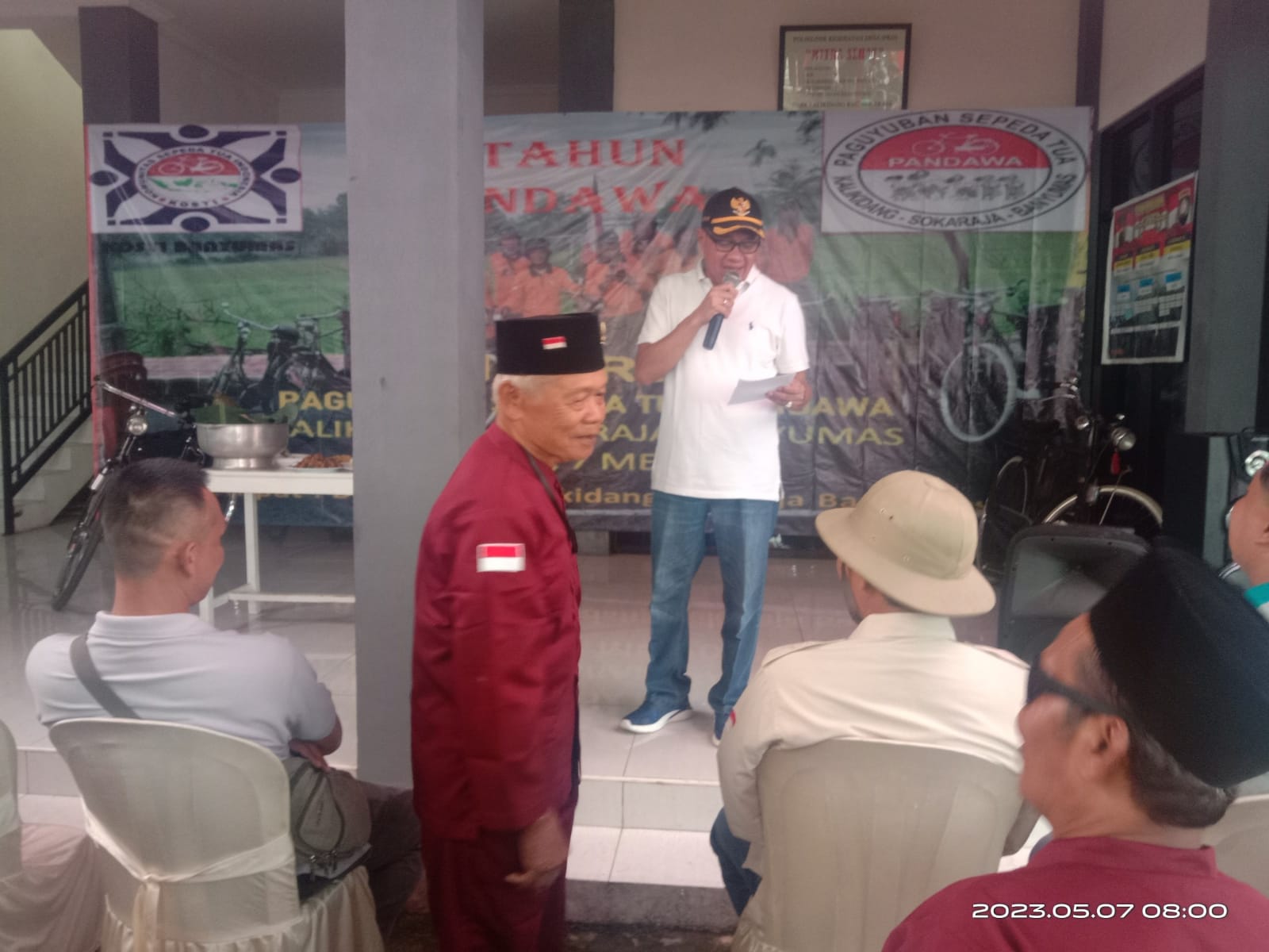 1fb4f40b277ee5370574822ecbb7db36894f2c80a1f5ef6632a9ae50e199278a.0