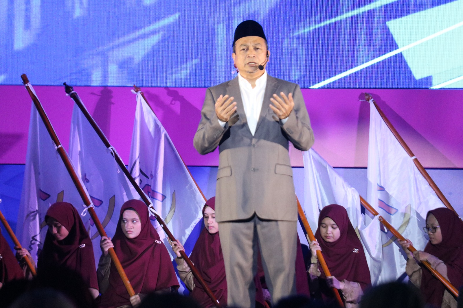 088073d5 bdd4 40e6 98c2 1c5b6b62df17