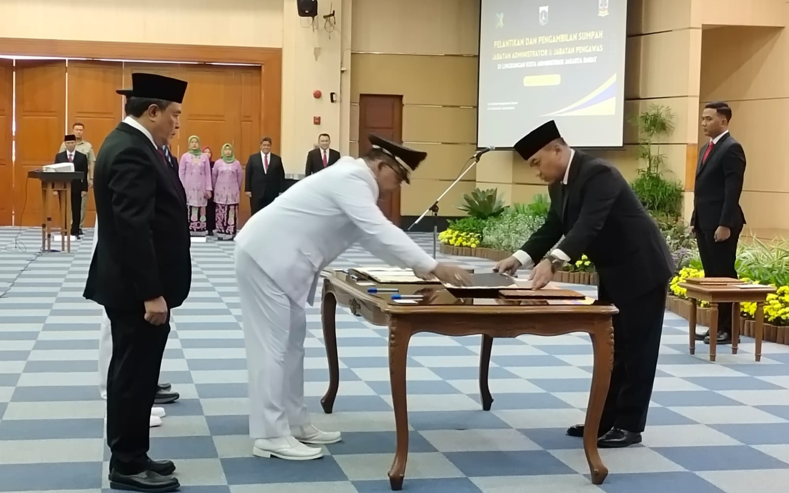 img 20230718 230137 img 20230718 230137