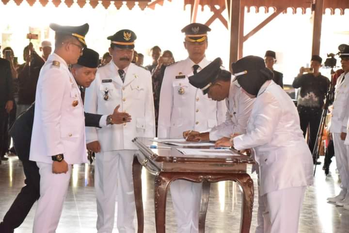 Pj Bupati Banyumas dan para Kades terpilih