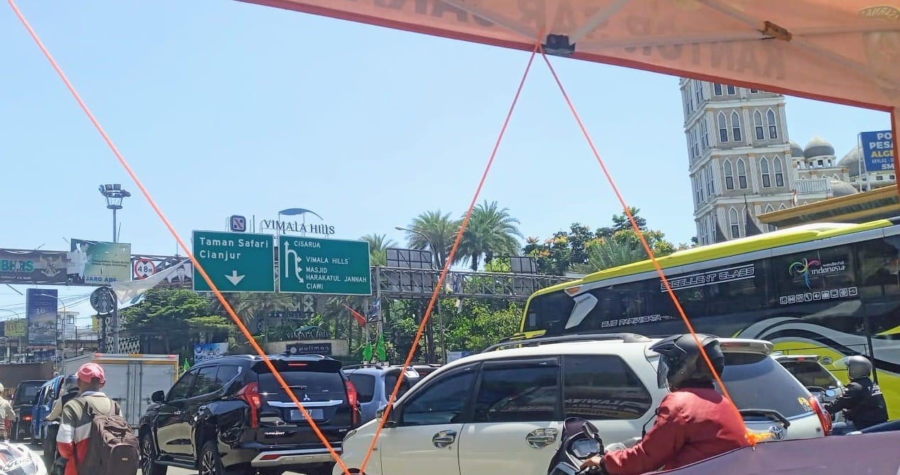 pos pengamanan pintu tol bogor jawa barat