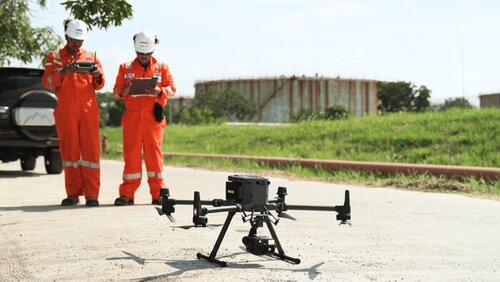 halo robotics lakukan general visual inspection dji zenmuse h30t (sumber vritimes.com)