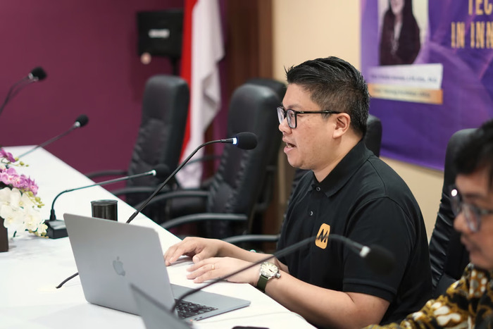 potret isaac munandar (ceo maxy academy)