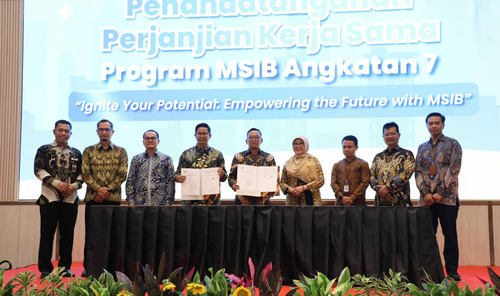dokumentasi penandatanganan perjanjian kerjasama msib batch 7