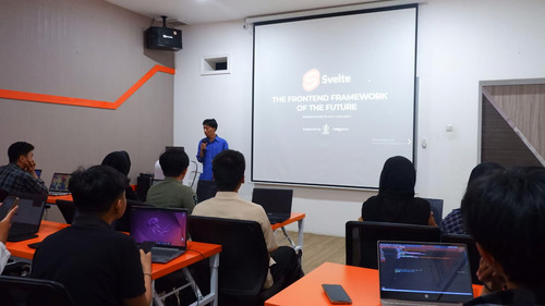 telkom indigo bersama coconut computer club makassar selenggarakan kelas pengembangan buat para lokal developer (1)