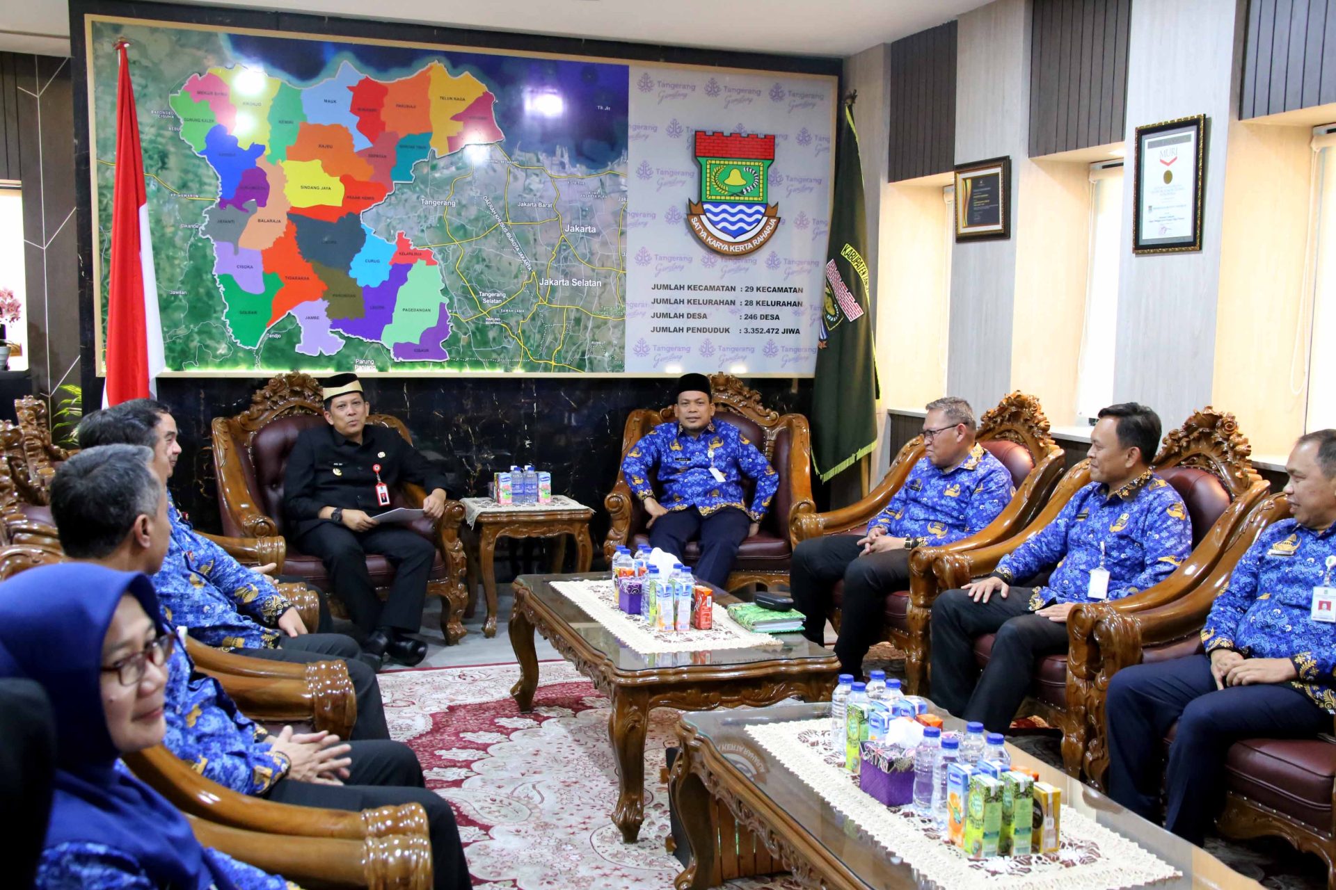 penandatanganan kerjasama pemkab tangerang dan pemkot tangerang pj walikota9 (4)