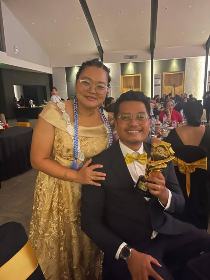 vishnu dan evlin (indogo.id) vishnu dan evlin (indogo.id)