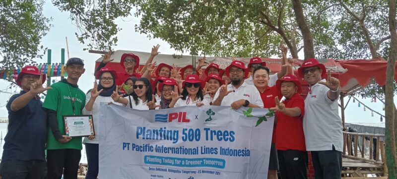 kolaborasi hijau lindungihutan dukung penghijauan pt pacific international lines indonesia di tangerang kolaborasi hijau lindungihutan dukung penghijauan pt pacific international lines indonesia di tangerang