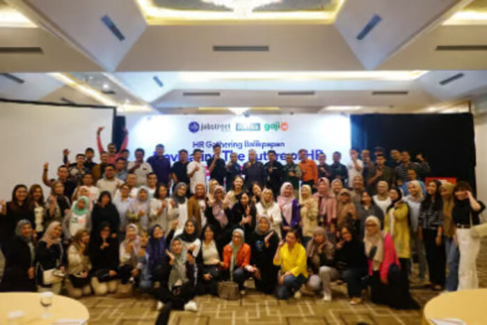 berhasil menghasilkan 35.000 sertifikasi prakerja, pintar jadi solusi pembelajaran di era modern