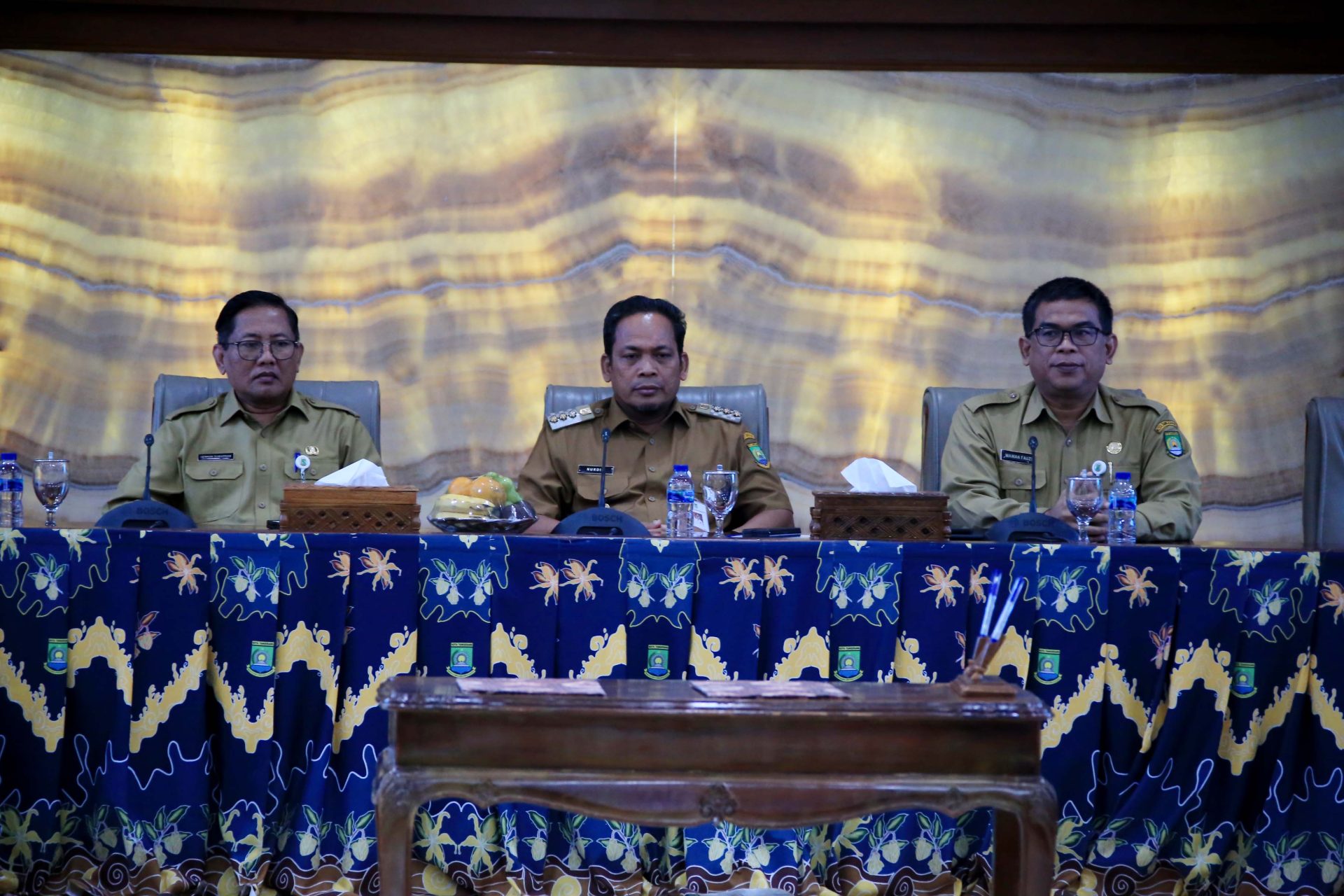 penandatanganan berta acara serah terima bentor pj walikota4