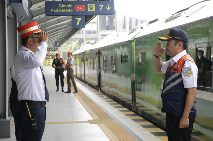 gunakan kereta inspeksi (1)