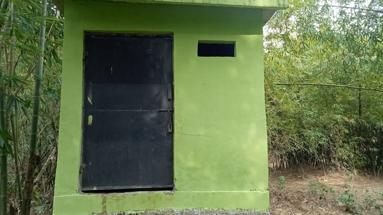 penyimpanan pompa pertanian yang tidak berfungsi