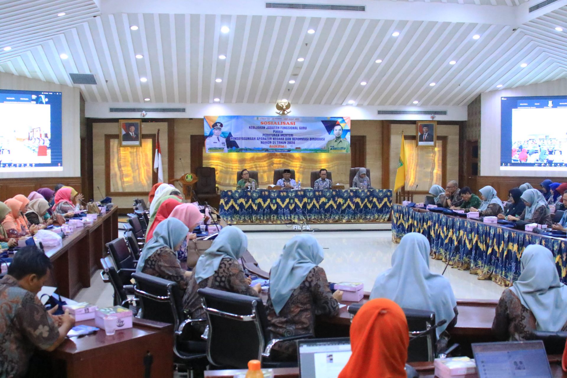 sosialisasi kebijakan jabatan fungsional guru sekda