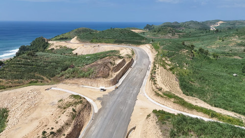 pembangunan jalan lintas selatan lot 2