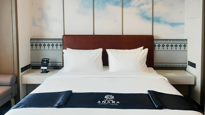 grand anara airport hotel x miitel, hadirkan layanan tamu yang lebih modern