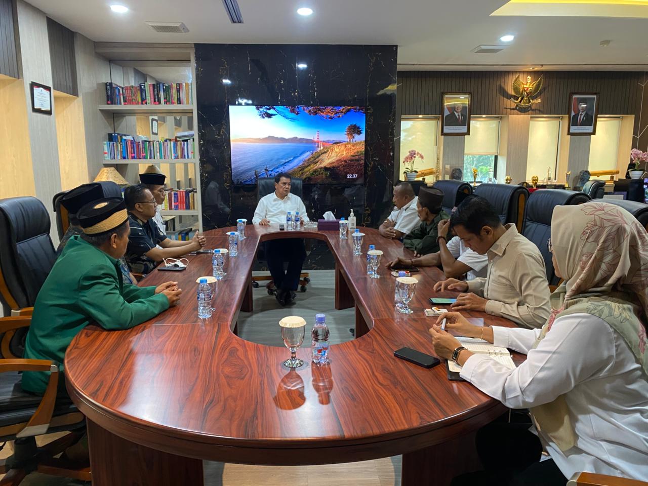 642b24b304ed44a29a27c703deafcf08 642b24b304ed44a29a27c703deafcf08