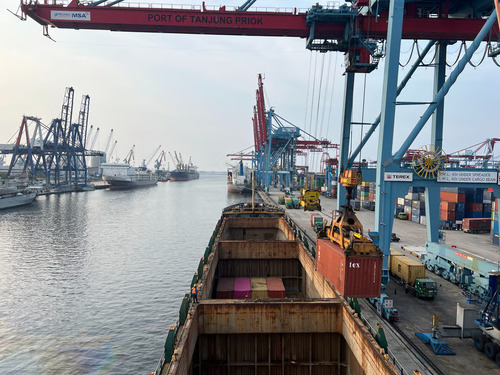 kai logistik perluas jangkauan logistik lintas pulau