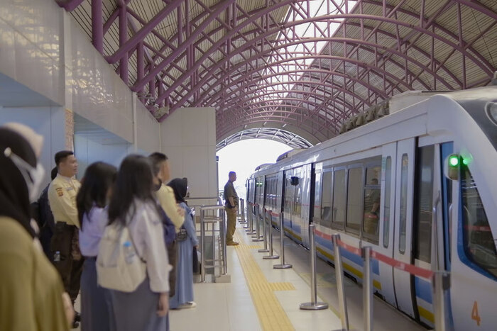 lrt sumsel, layanan konektivitas transportasi di kota palembang