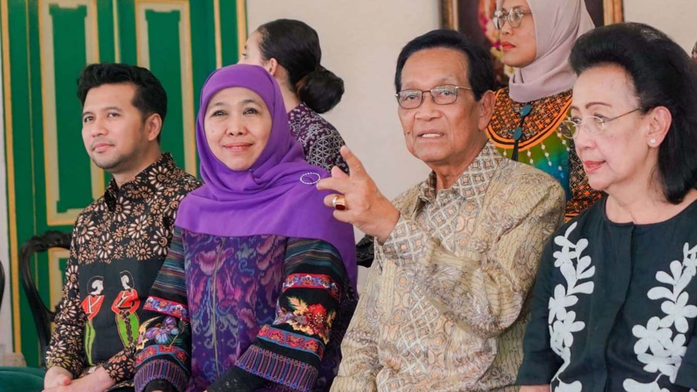 sultan hamengkubuwono x