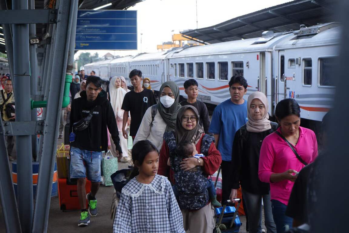 kai divre iii palembang kembali ingatkan ketentuan tiket kereta api bagi anak anak