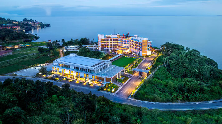 marianna resort & convention tuktuk samosir, marclan collection