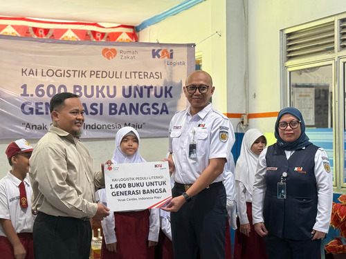 kai logistik salurkan 1.600 buku