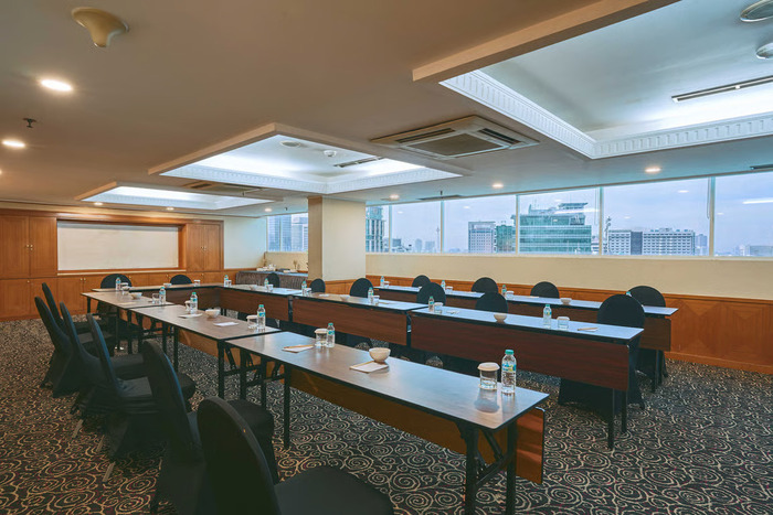 horison menteng