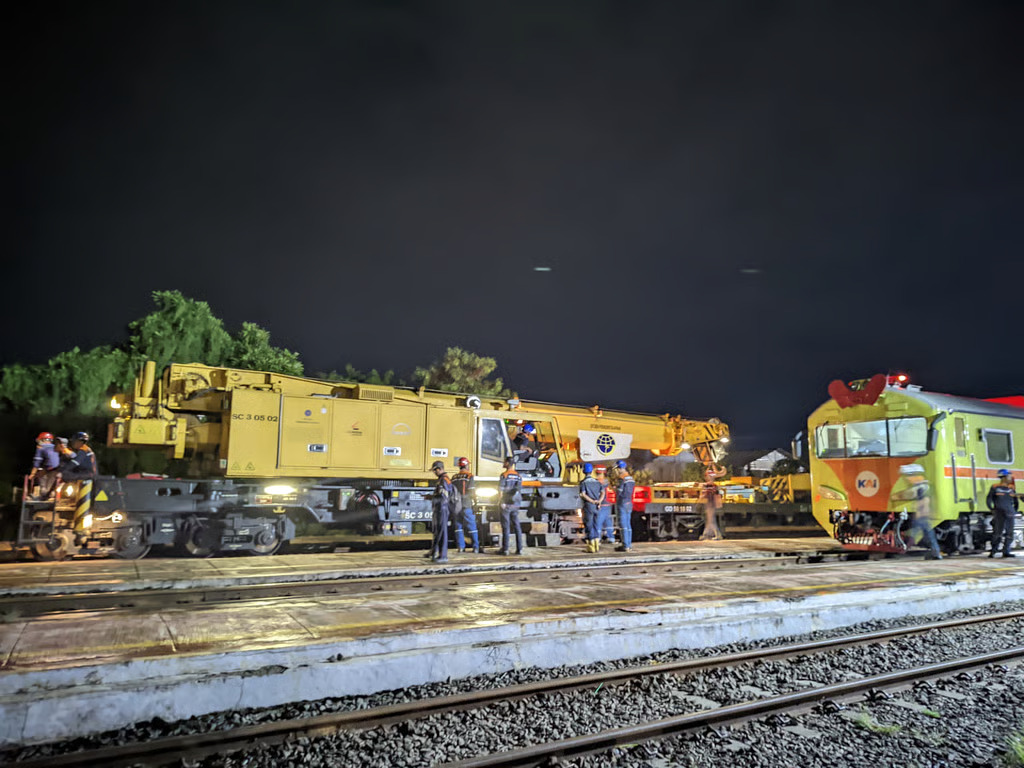 kai sampaikan permohonan maaf, jalur ka kedunggedeh sudah dapat dilalui normal dua arah kai sampaikan permohonan maaf, jalur ka kedunggedeh sudah dapat dilalui normal dua arah