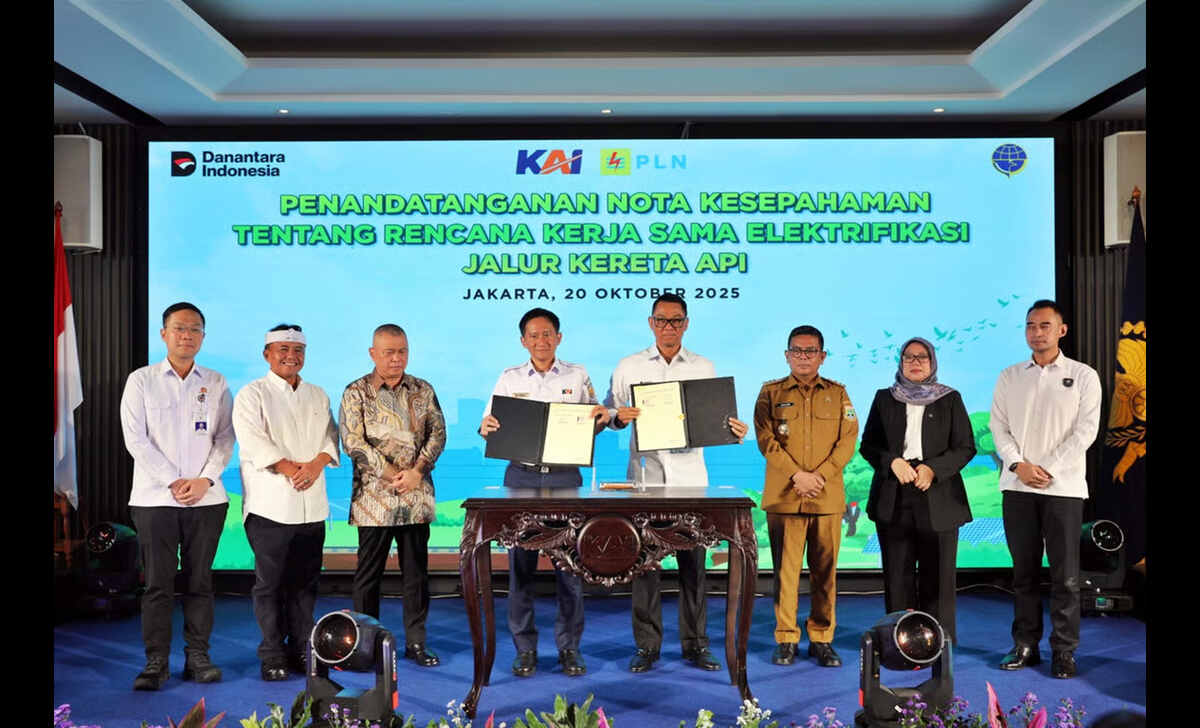 pln dan kai tandatangani nota kesepahaman elektrifikasi jalur kereta api dorong transportasi rendah emisi di indonesia