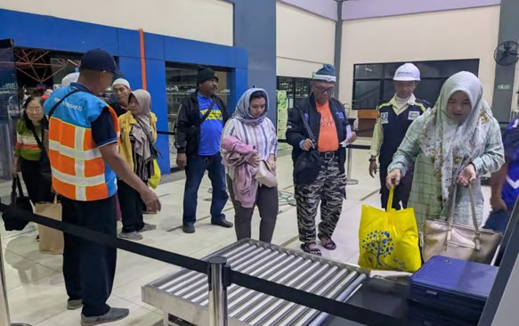 pelindo hadirkan dua x ray baru di terminal penumpang bandarmasih banjarmasin pelindo hadirkan dua x ray baru di terminal penumpang bandarmasih banjarmasin