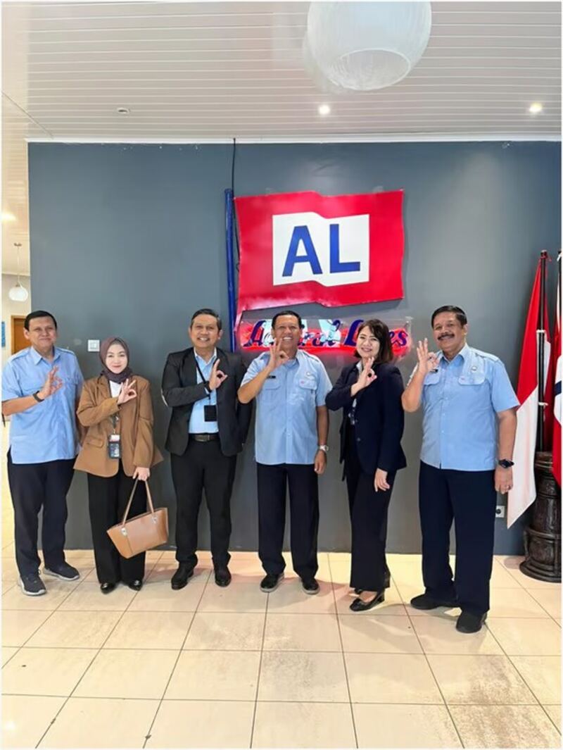perkuat silaturahmi dan kerja sama strategis admiral line rayakan hut ke 59 bersama bri branch office kemayoranregion 6jakarta 1