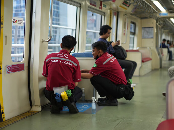 facility care lrt jabodebek