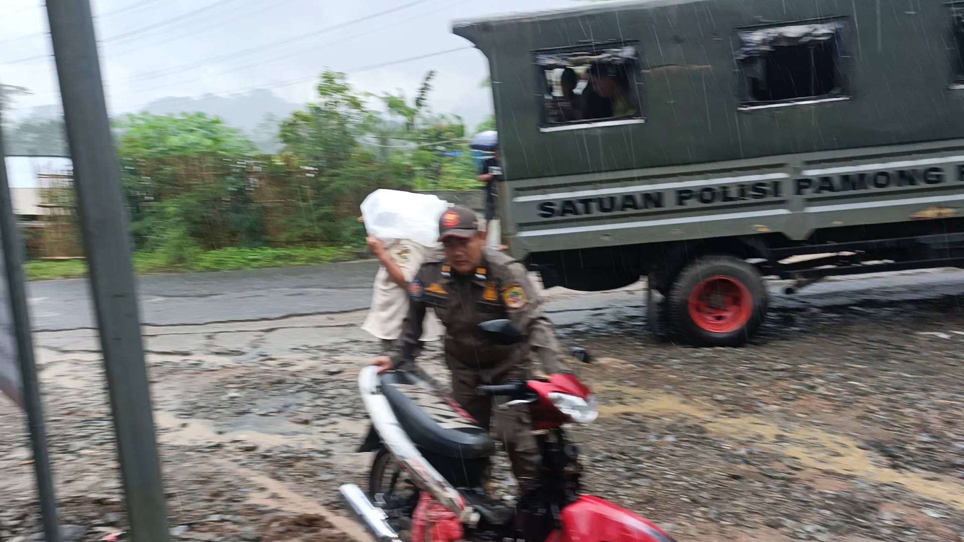 img 20251106 19423343 img 20251106 19423343