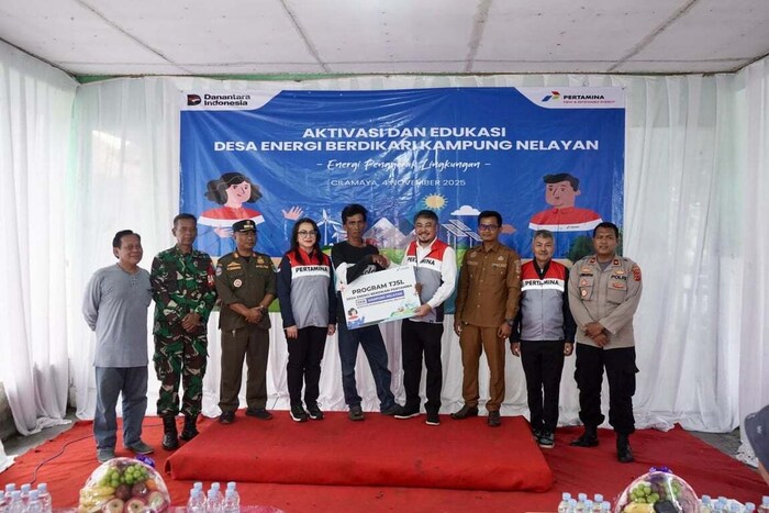 program desa energi berdikari (deb) pertamina new & renewable energy (pertamina nre)