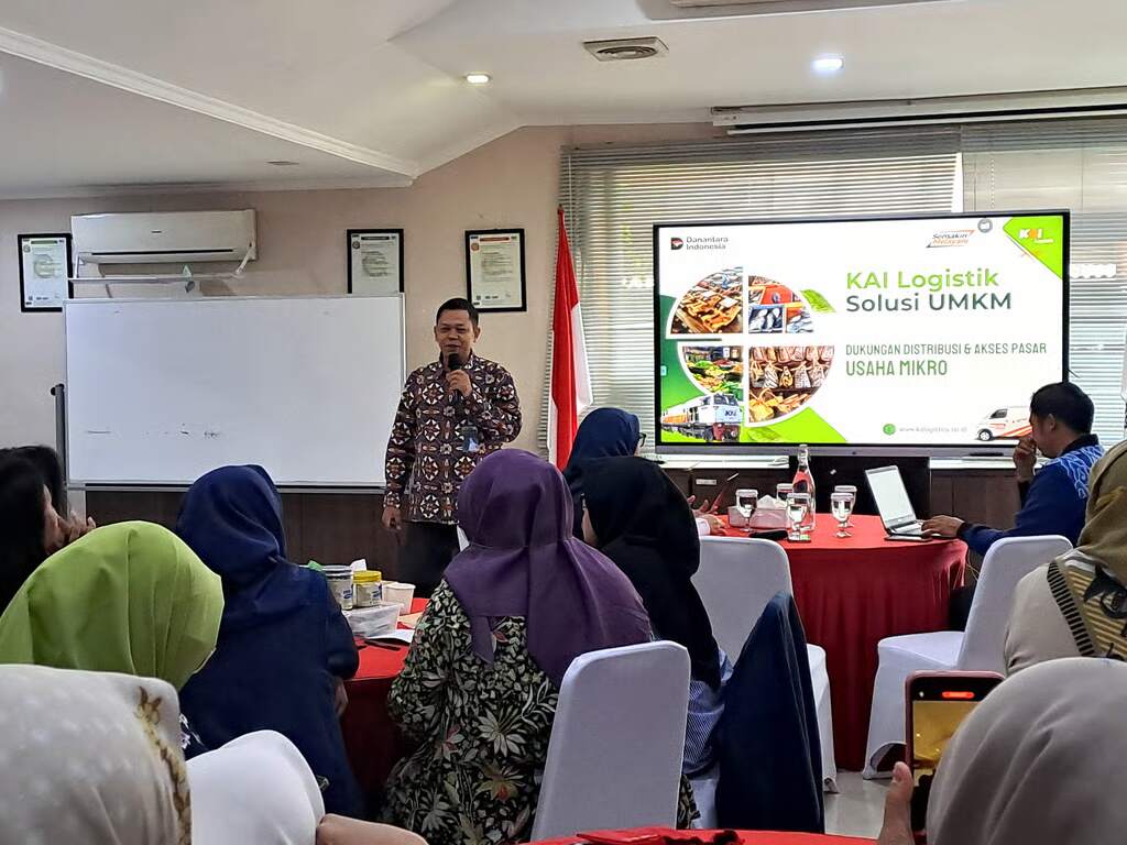 dorong umkm naik kelas, kai logistik gelar umkm empowerment academy lokomotif