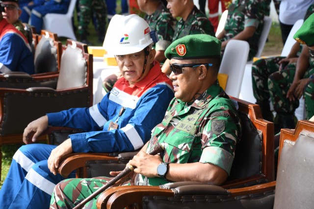 img 20251201 wa0014 copy 640x426 img 20251201 wa0014 copy 640x426