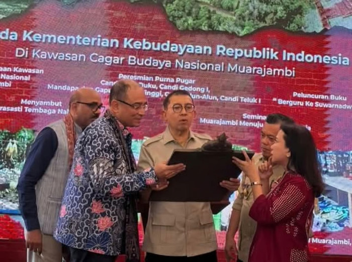 india resmikan replika prasasti tembaga nalanda di museum baru muara jambi