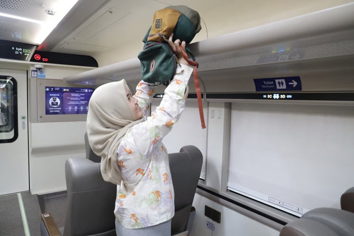 kai daop 2 bandung ingatkan pelanggan untuk perhatikan barang bawaan saat bepergian dengan kereta api, berikut aturannya kai daop 2 bandung ingatkan pelanggan untuk perhatikan barang bawaan saat bepergian dengan kereta api, berikut aturannya