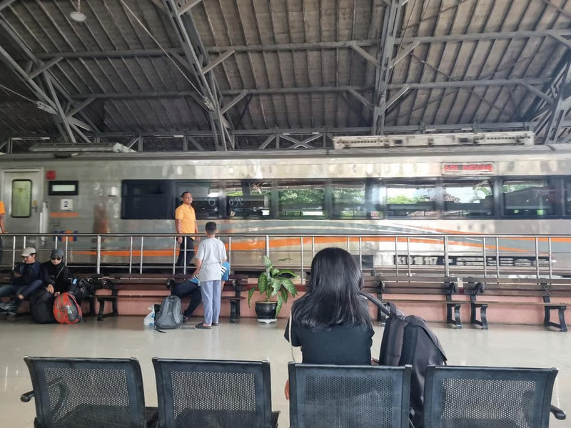 kai daop 4 catat 59 ribuan penumpang ka di stasiun pekalongan dan pemalang