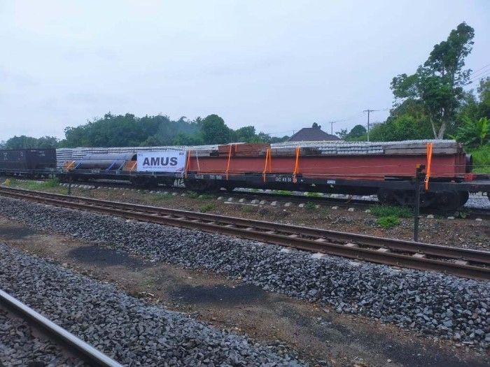 kai divre iii palembang perketat pengamanan jalur, 36 tenaga extra disiagakan kai divre iii palembang perketat pengamanan jalur, 36 tenaga extra disiagakan