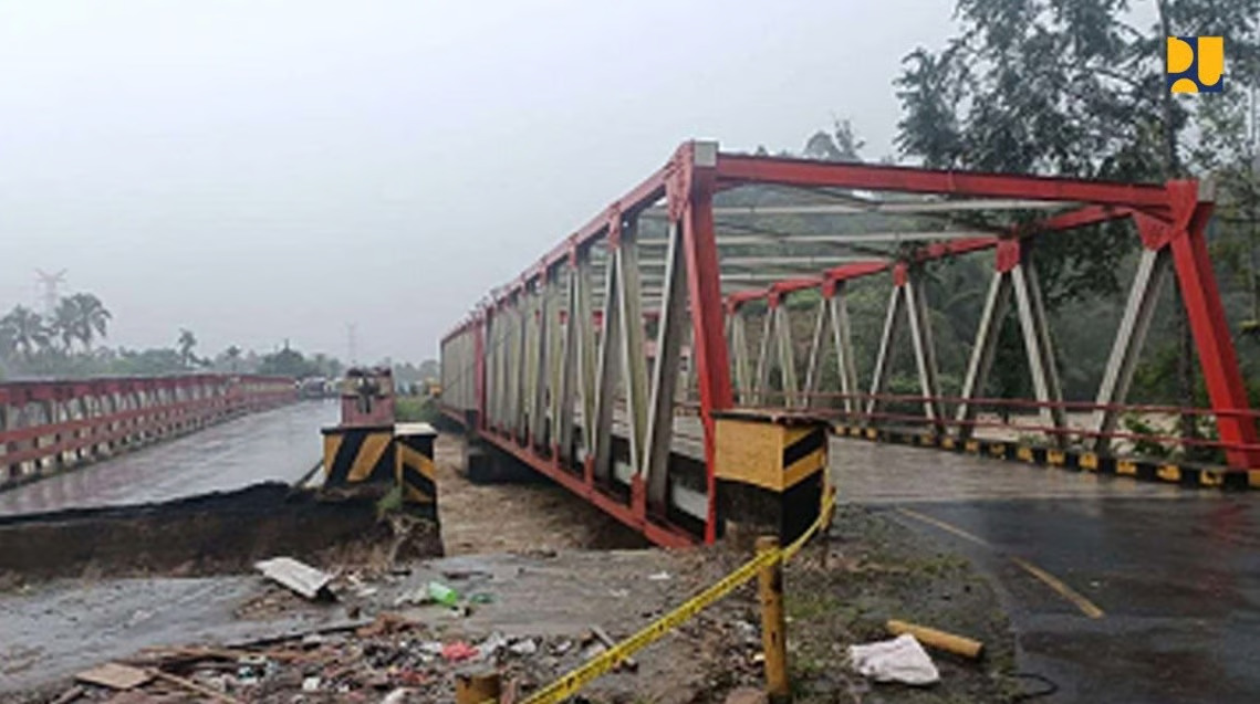 kementerian pu pantau dan pulihkan infrastruktur terdampak banjir dan longsor di sumatera utara