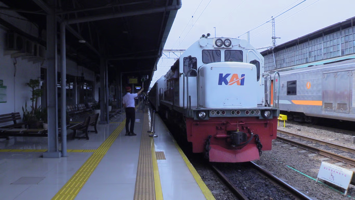 stasiun gambir catat 97.747 tiket terpesan pada periode nataru