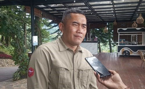 c000e6bd ebd7 4a59 9101 db57279abd62