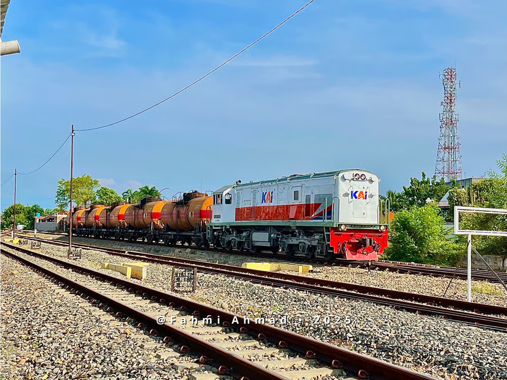 kai sumut distribusikan 683.957 ton komoditas unggulan selama 2025