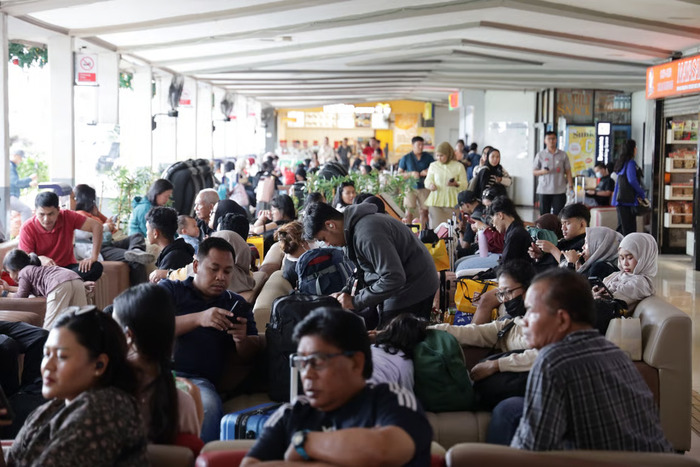 lima stasiun di daop 2 bandung mencatat masih tingginya pelayanan pelanggan ka jarak jauh pasca tahun baru