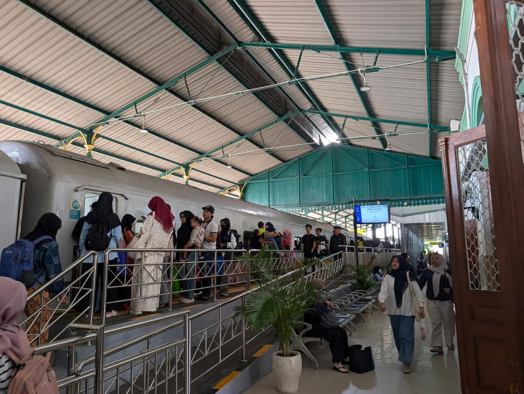 masa angkutan nataru berakhir, kai daop 7 madiun ingatkan kembali kepada masyarakat, promo diskon tiket 30% masih berlaku hingga 10 januari 2026