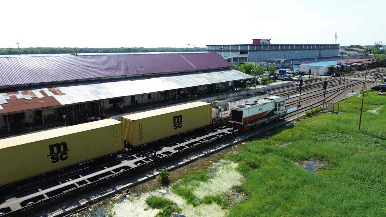 sinergi logistik nasional stasiun belawan perkuat mata rantai integrasi kereta api dan jalur laut